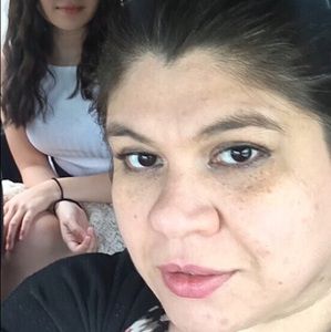 Meet your Posher, Karla